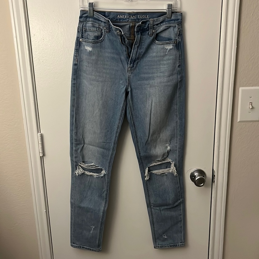 American Eagle Mom Jeans